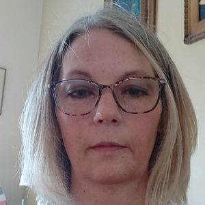 Meet your Posher, Pamela